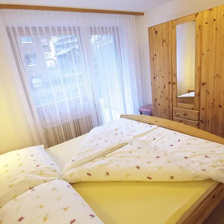 Апартаменты Bergkristall Церматт